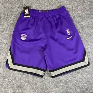 Nike Sacramento Kings Authentic Purple Mens Medium Practice Dri Fit Shorts NWT